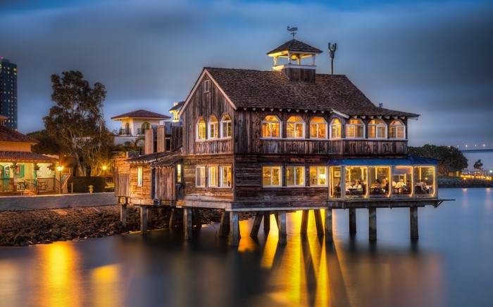 Wooden building on stilts in San Diego, California