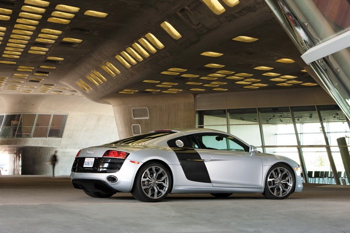 Silver Audi R8 Quattro
