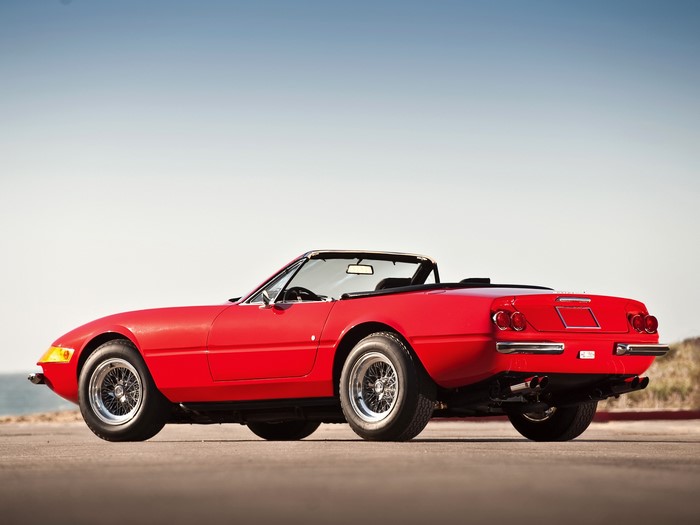 Red Ferrari 365 GTS/4 Daytona Convertible