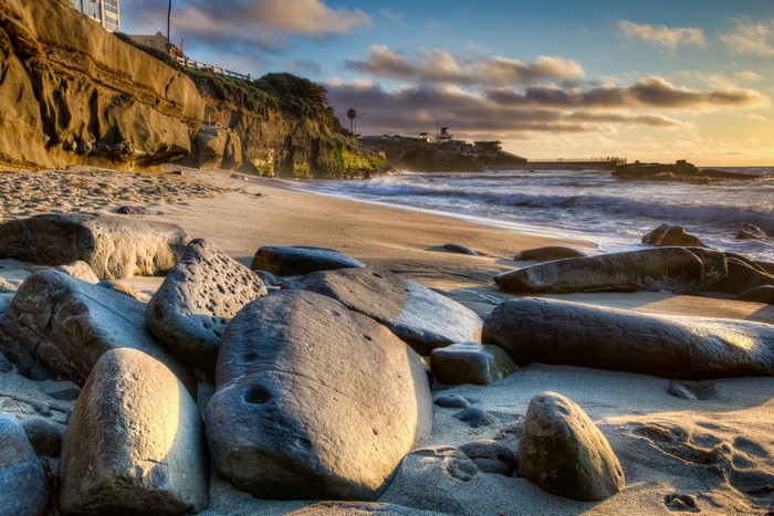 Beach with Cliffs and Rocks in San Diego, California