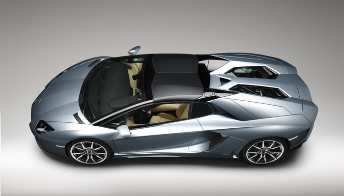 2012 Lamborghini Aventador LP700-4 Roadster