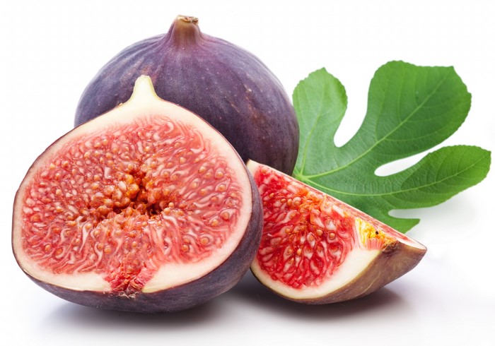 Figs with leaf