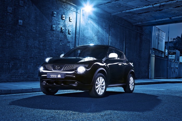 Black Nissan Juke Ministry of Sound parked at night