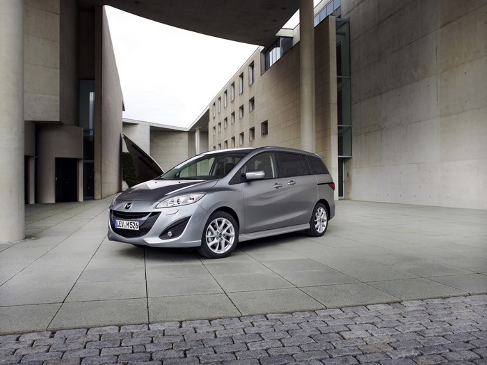 4K 2013 Mazda 5 Silver