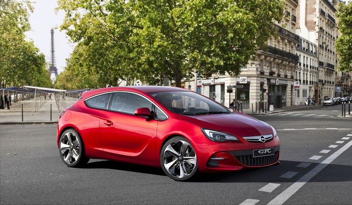 Red Opel GTC in Paris, France