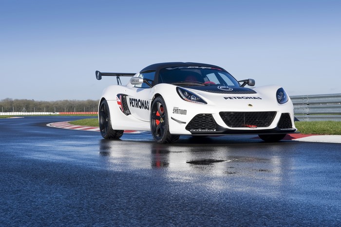 4K White Lotus 2013 Exige V6 Cup R on Track