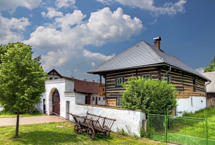4K Piletice Czech Republic Houses with Clouds
