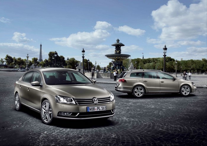 Volkswagen Passat Variant in Paris, France