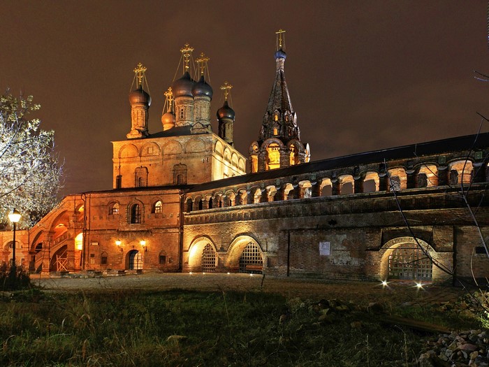 The Krutitsy Metochion in Moscow at Night