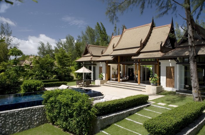 Luxury Villa with Infinity Pool in Thailand