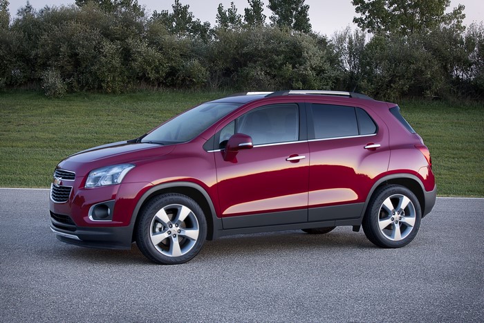 2012 Chevrolet Trax Wine Metallic Side View
