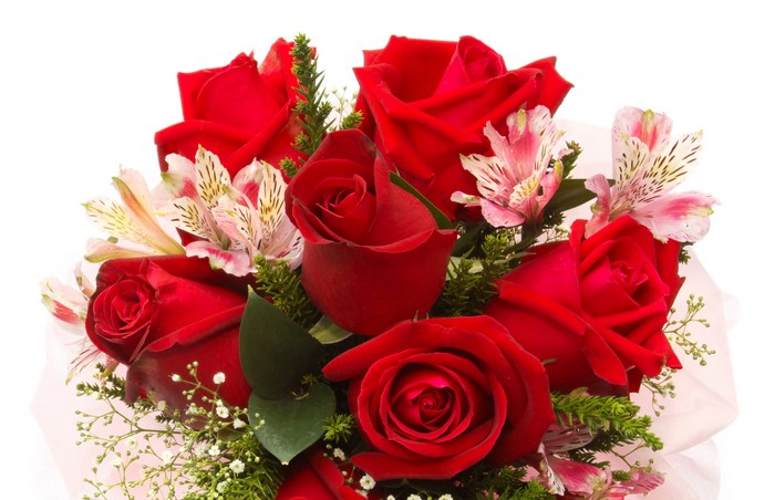 Bouquet of Red Roses and Alstroemeria