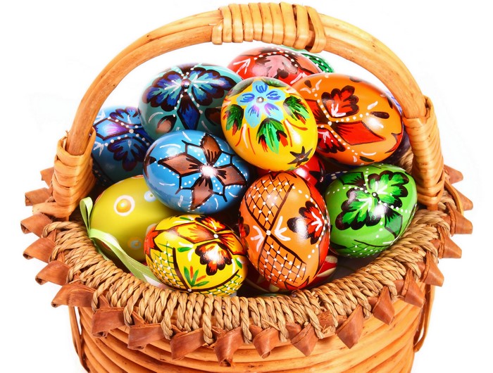 Easter eggs in a wicker basket