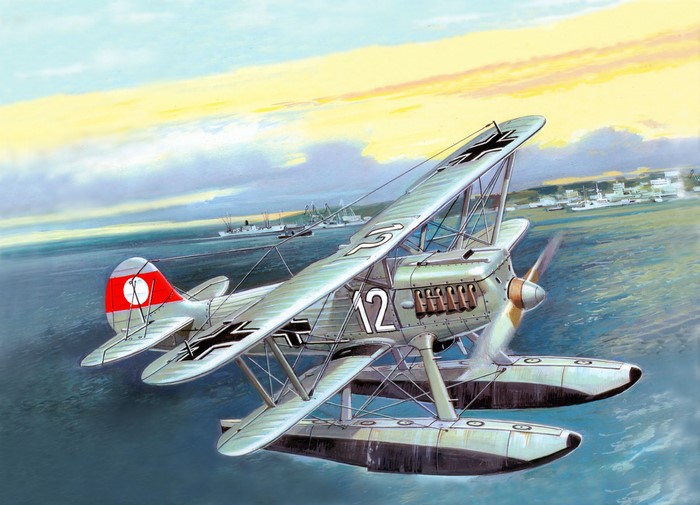 Heinkel 51B-2 floatplane in flight over water