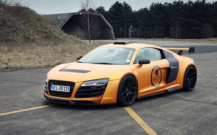 Orange Audi R8 Prior Design PD GT850