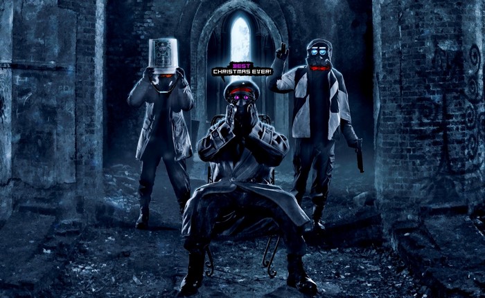 Romantically Apocalyptic characters in a dark setting
