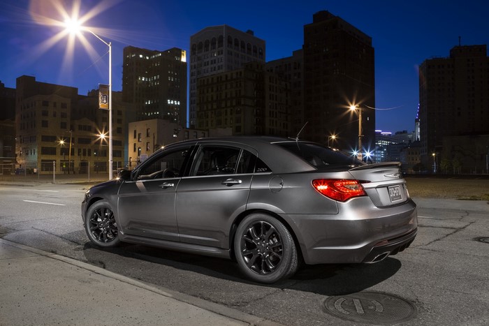 2013 Chrysler 200 S sedan at night