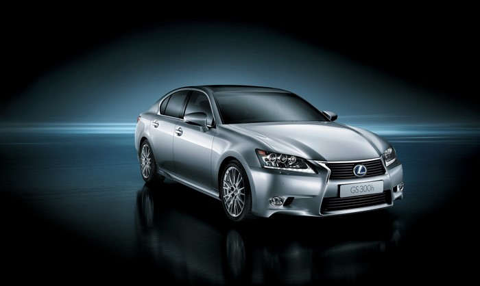 Silver 2013 Lexus GS 300h sedan