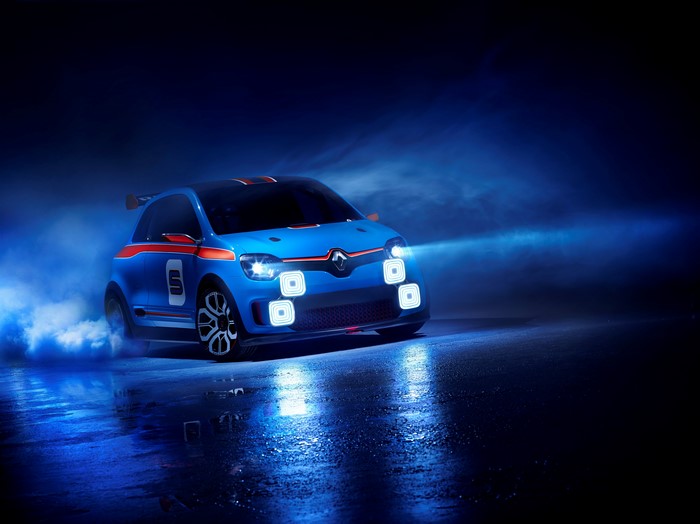 Renault TwinRun concept car with racing stripes