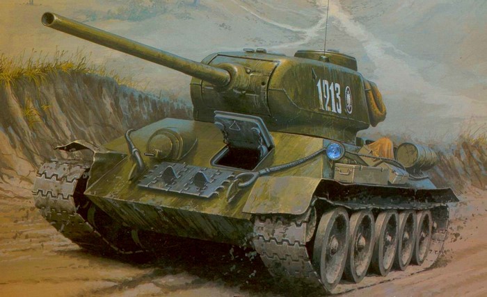T-34-85 tank with number 1913