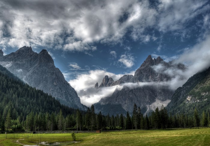 Mountains in Italy with clouds