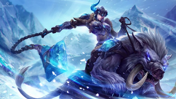 Sejuani from League of Legends riding a boar