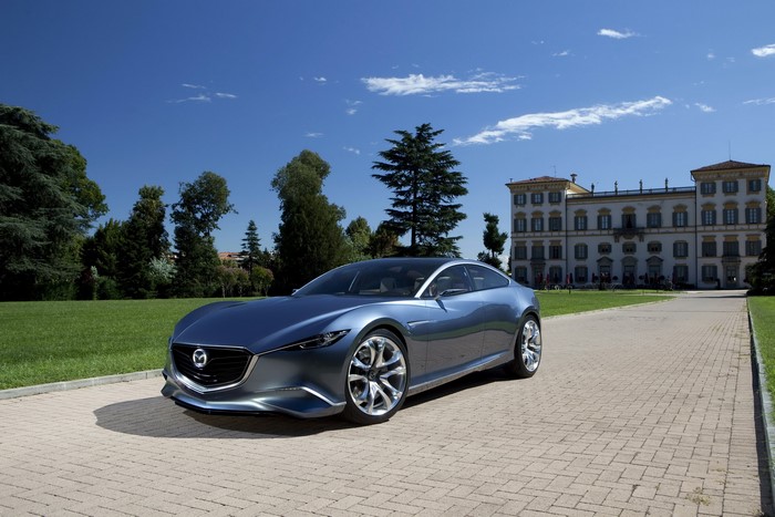 Mazda Shinari concept car in front of a mansion