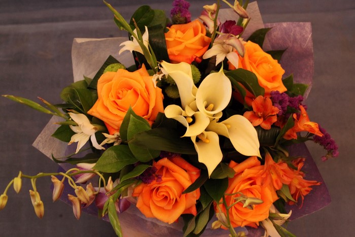 Orange Roses and Calla Lilies Bouquet