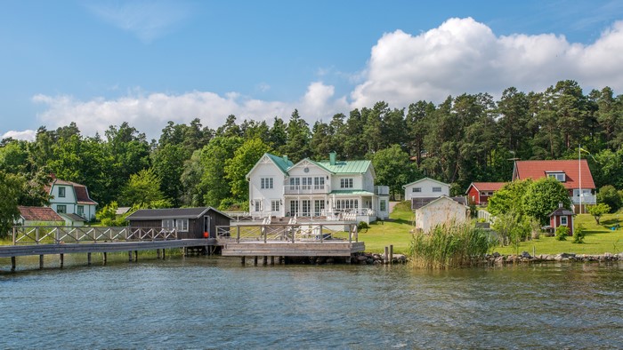 4K Vaxholm, Sweden waterfront houses