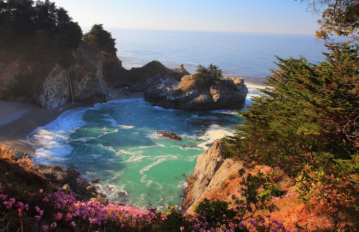 McWay Falls in Julia Pfeiffer Burns State Park, California