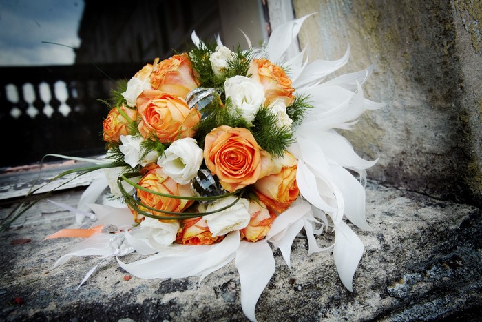 Orange and White Roses Bouquet with Feathers