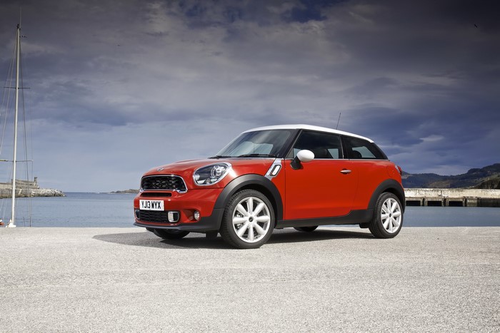 2013 Mini Paceman Cooper S parked by the sea