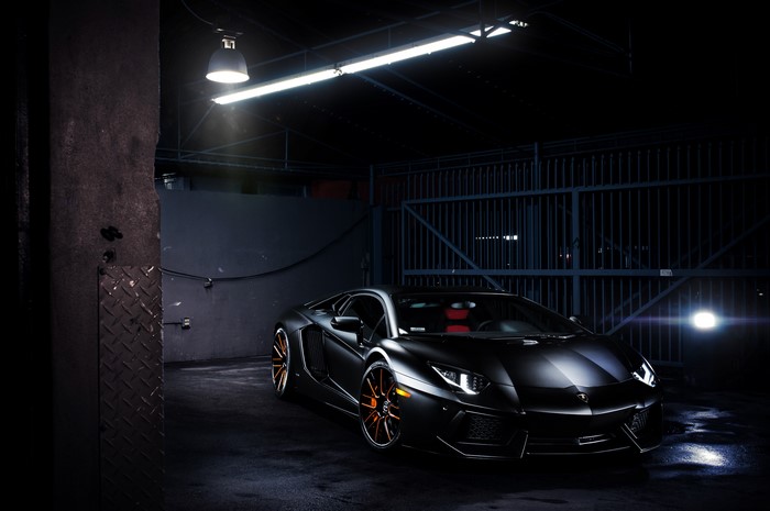 4K Black Lamborghini LP700-4 LB834