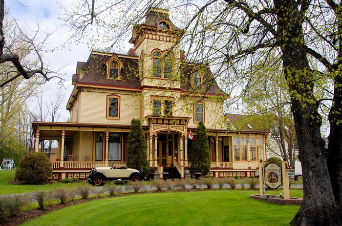 The Clockmaker Inn, Windsor, Nova Scotia, Canada