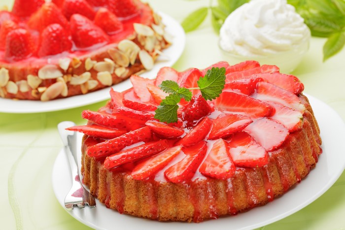 Strawberry Cakes with Whipped Cream