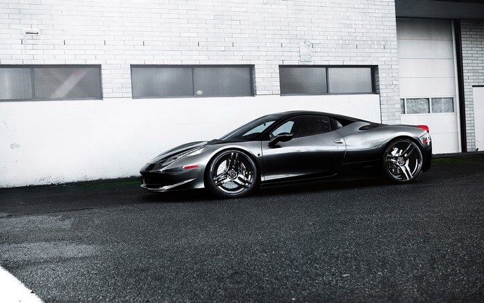 Ferrari 458 Italia on Asphalt