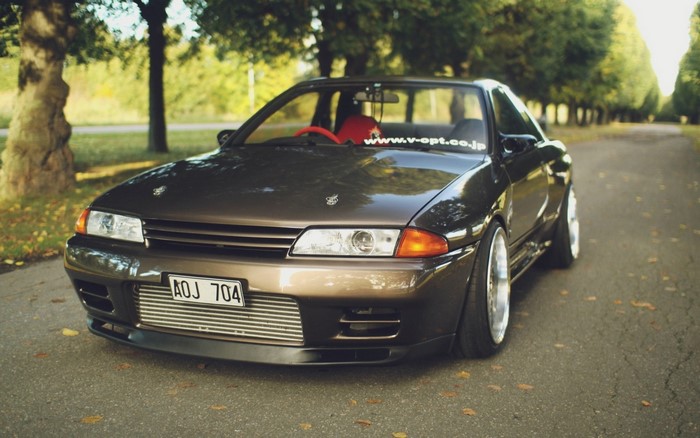 Nissan R32 GT-R front view