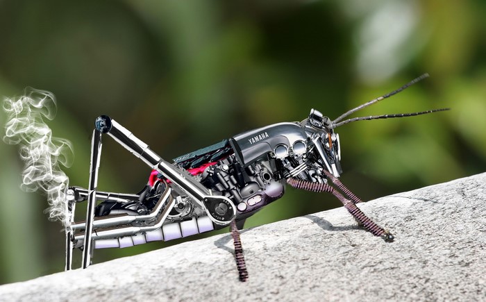 Grasshopper made of Yamaha motorcycle engine parts