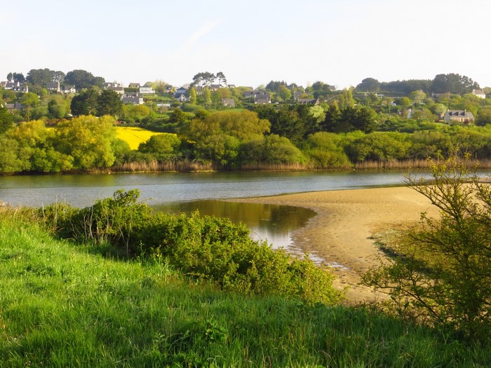 River and village in Finistere, France