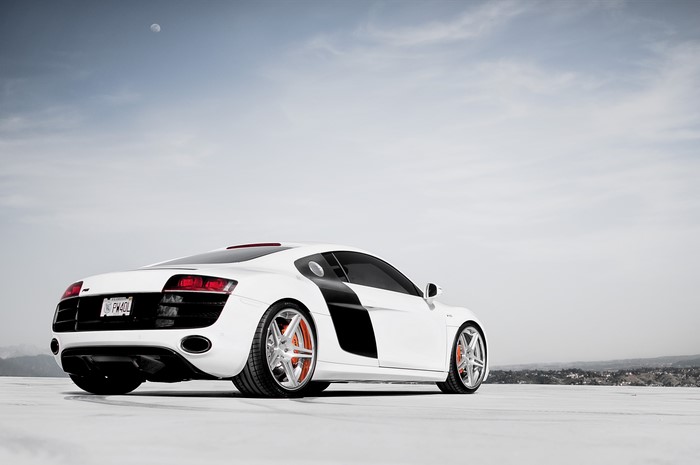 White Audi R8 from behind
