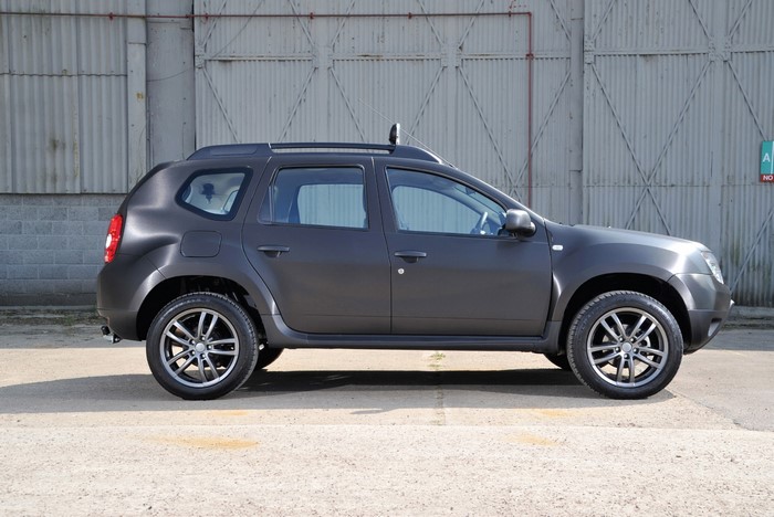 Dacia Duster Black Edition SUV