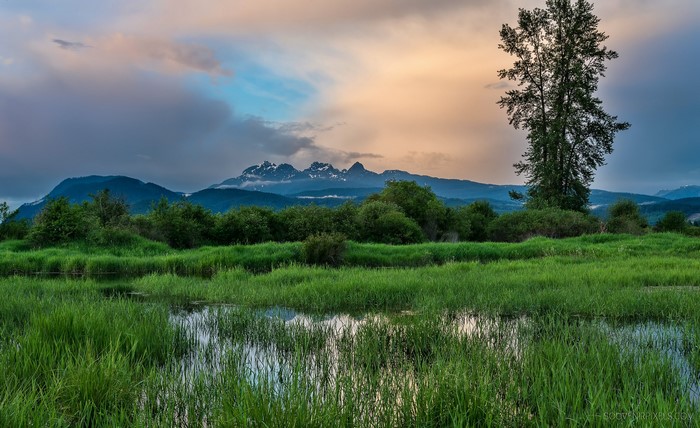 Mountains and lake in British Columbia, Canada
