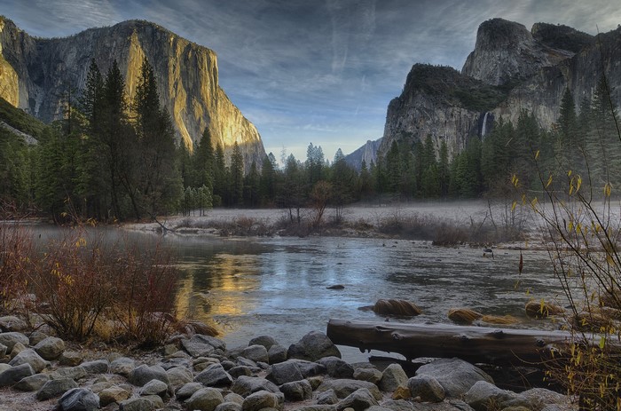 Yosemite National Park River and Mountains