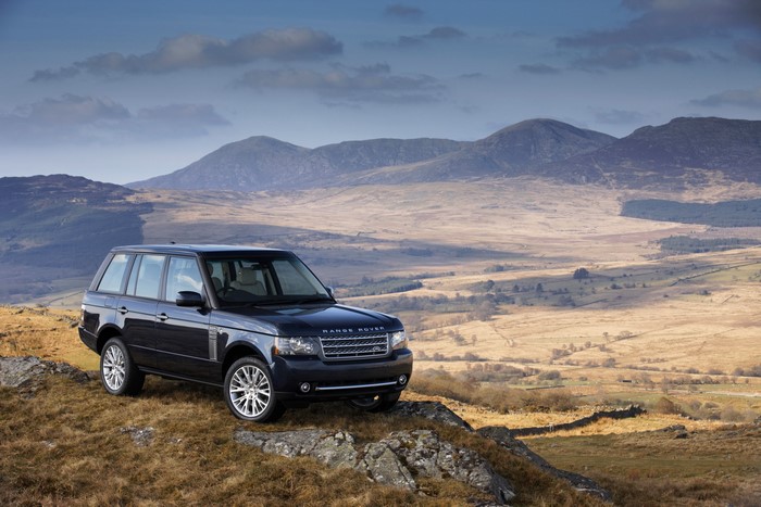 2011 Range Rover in a mountainous landscape