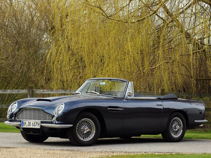 1965 Aston Martin DB6 Volante Cabriolet