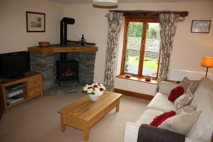 Living room with fireplace and sofa
