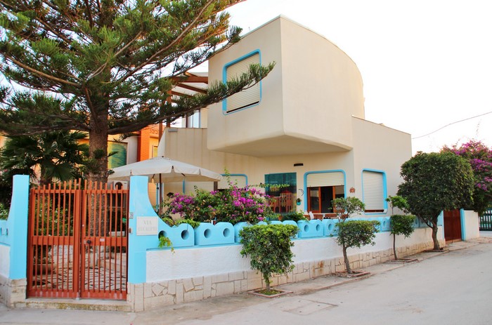 House on Via Marzameni in Sicilia, Italy