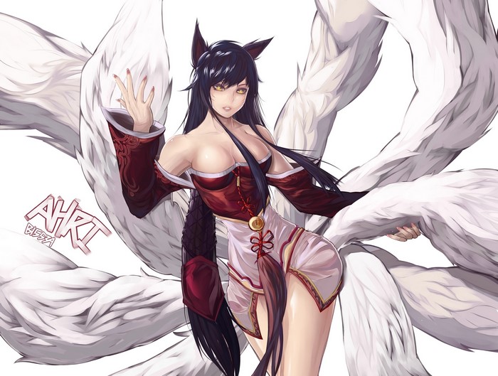Ahri from League of Legends with nine tails