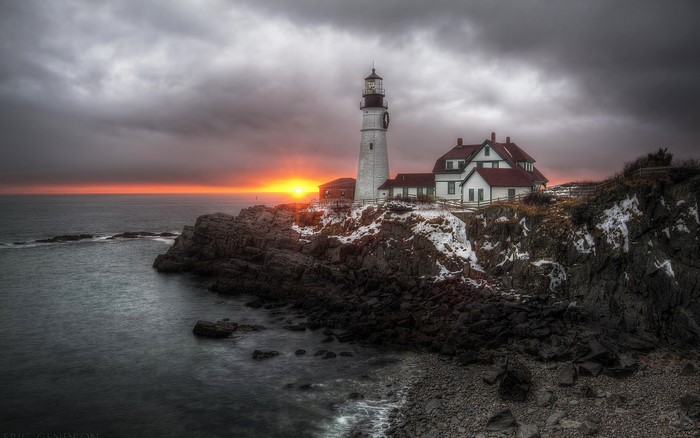 Portland Head Light Lighthouse at Sunrise, Cape Elizabeth, Maine