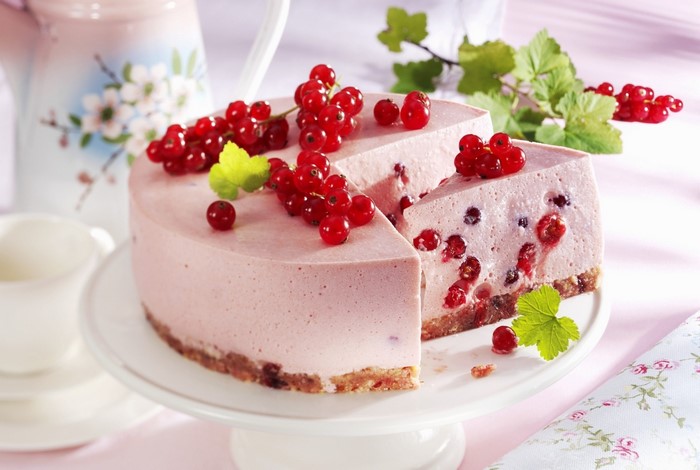 Pink Currant Cake with Red Currants